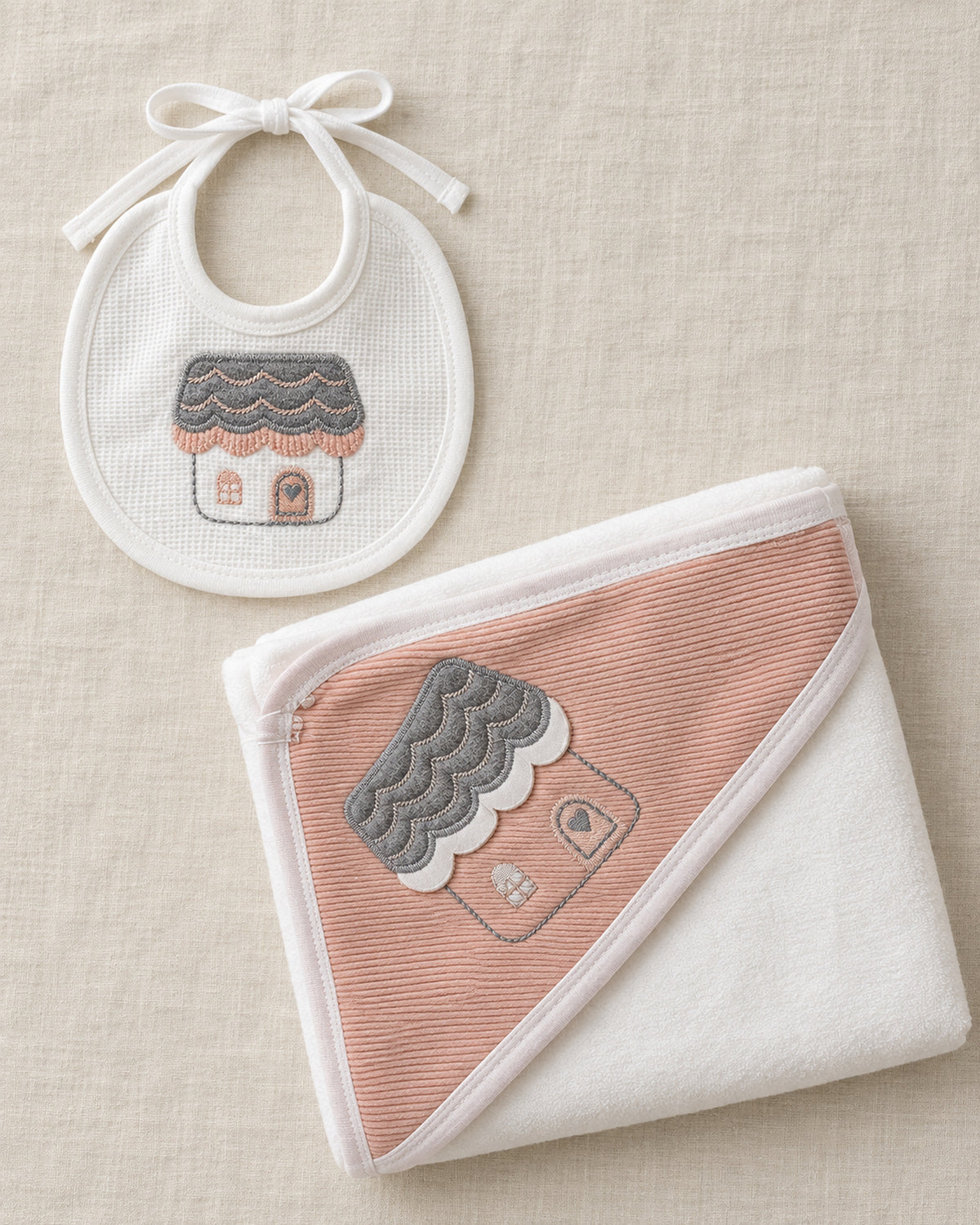 Dusty Rose baby house set, matching accessories detail